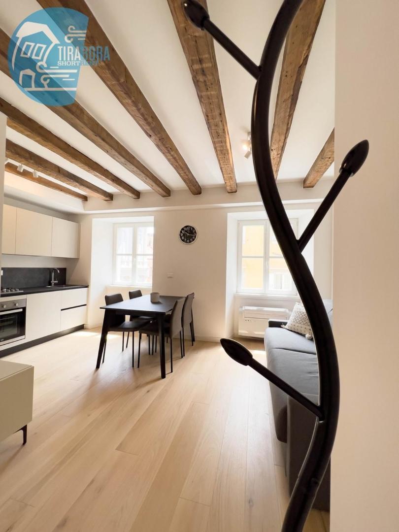 Cavana 10 Tirabora Short Rent Trieste Esterno foto